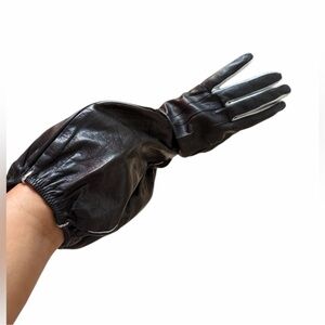 Alberta Ferretti Couture Luxury leather gloves, opera length, avant-garde